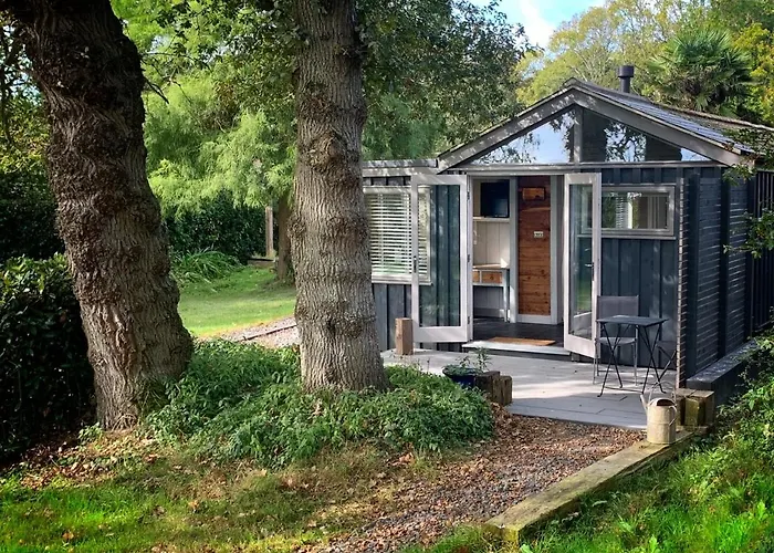 Isle Of Wight Cabin